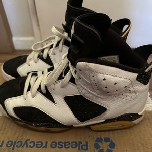 COPY - Nike air Jordan 6 Oreos 2010 release used as is